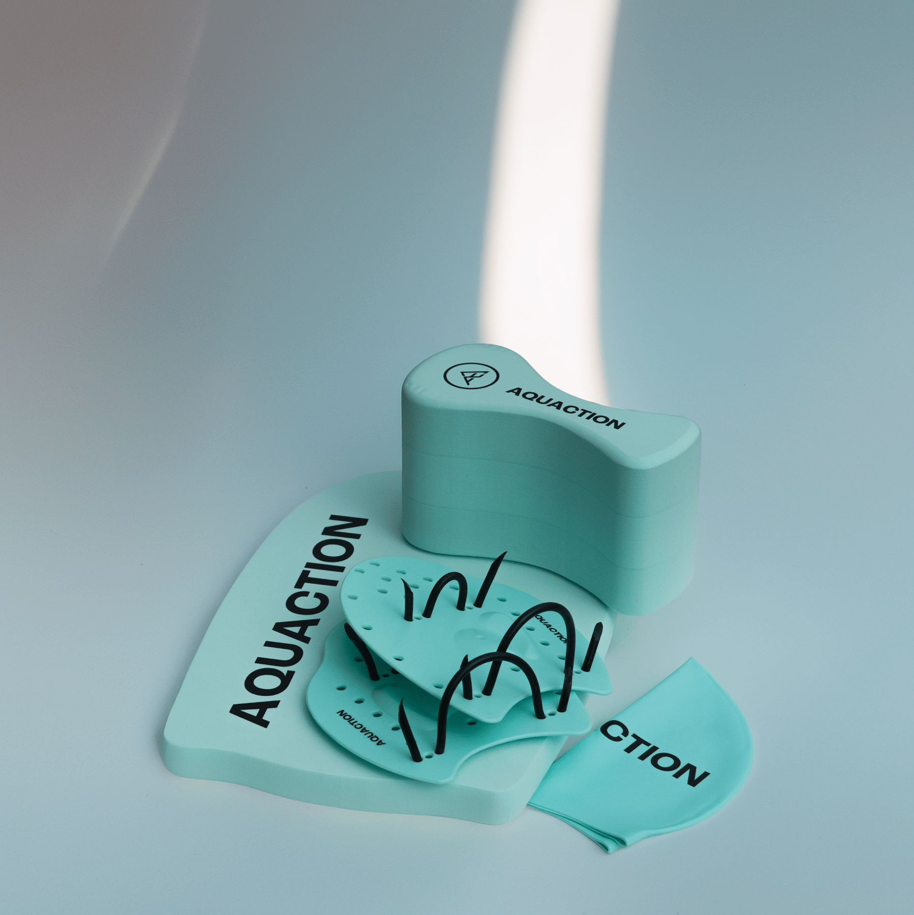 Aloittavan uimarin varustepaketti – uimalauta, uintipullari ja uintilättärit Ovh 53,85€Aquaction